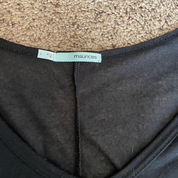 Maurice’s 3/4 sleeve tee - Picture 2 of 2